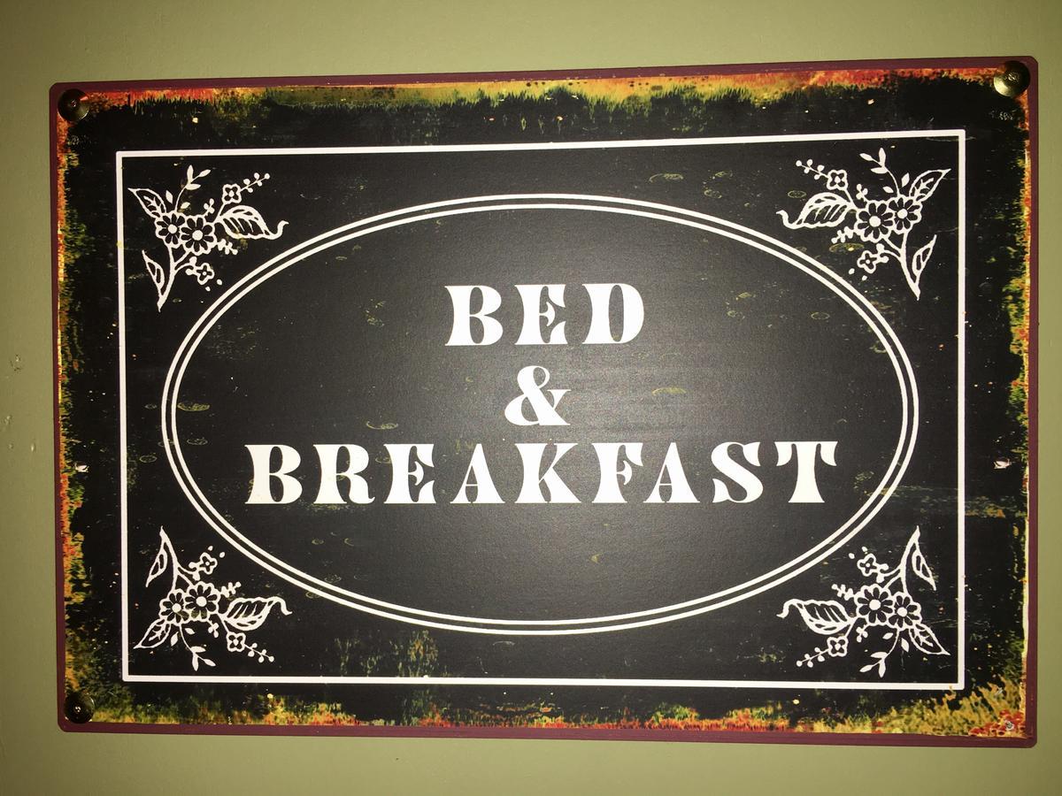 Couette-café D'autres, Massages 3*
